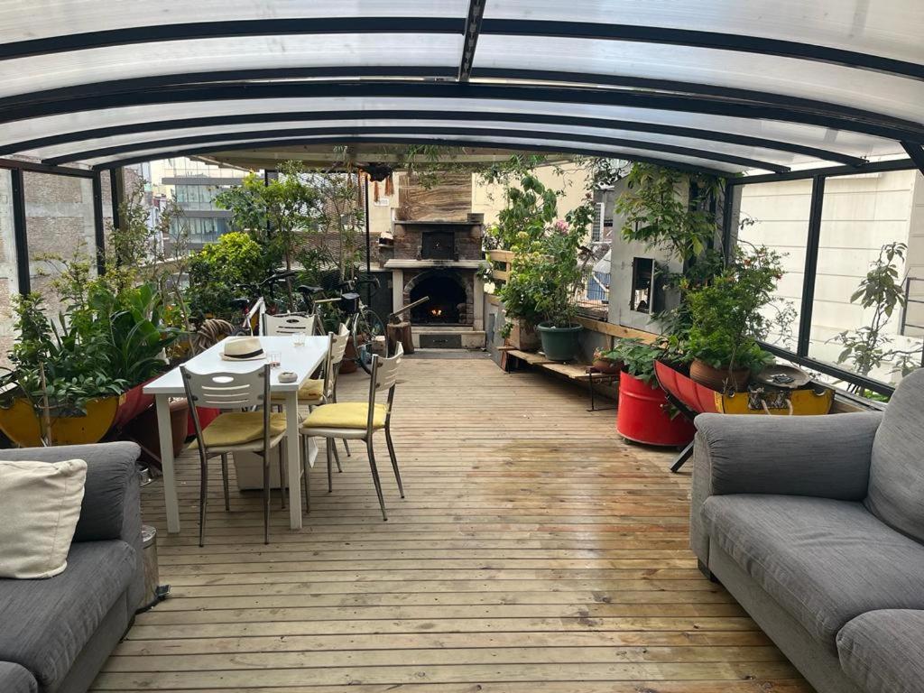 Central Apartment Kadikoy Terrace Bbq Close 2 Block Ferry Bull Metro Nighlife Istanbul Exterior photo